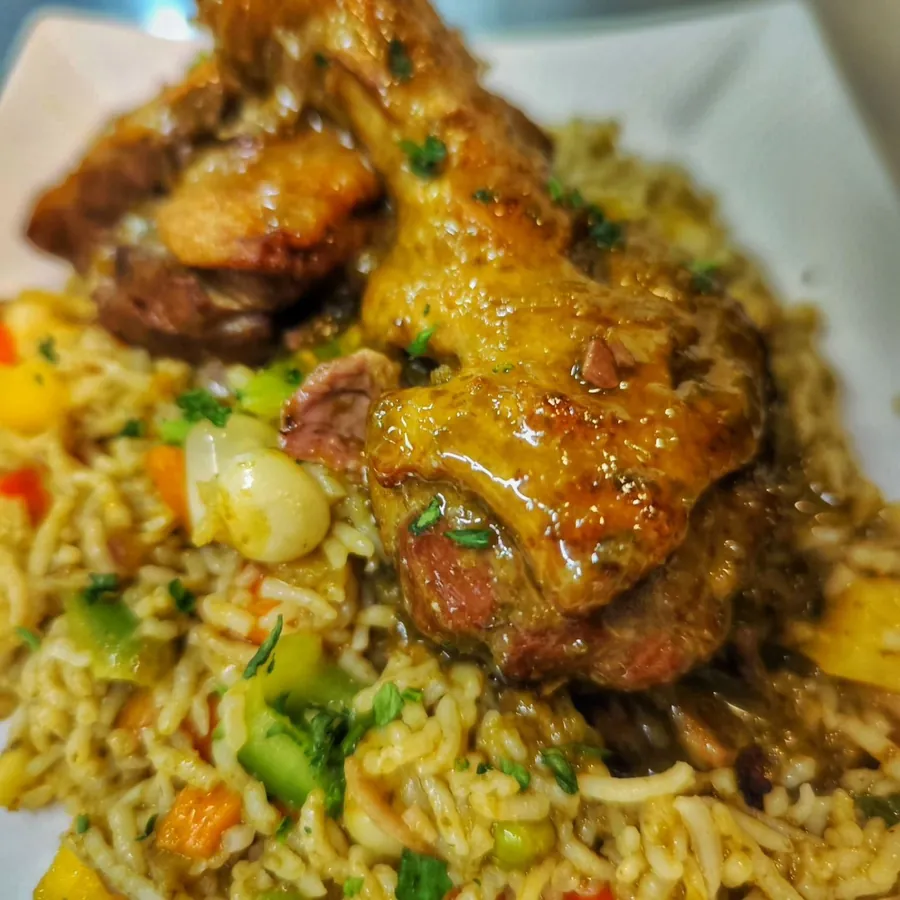 Arroz con Pollo
