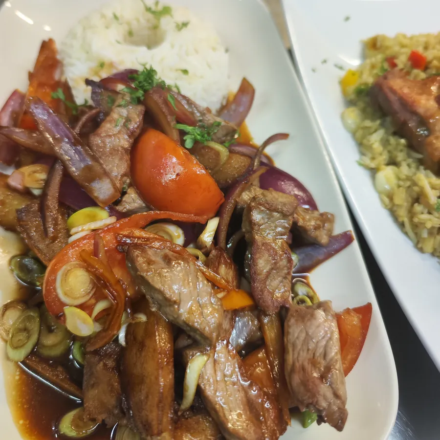 Lomo Saltado